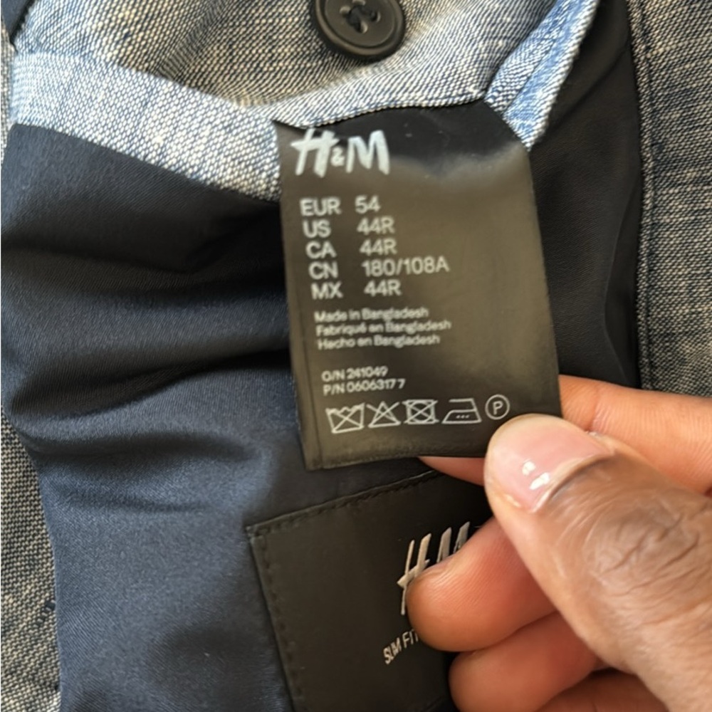 H&M Light Blue Textured Blazer - Picture 6 of 6